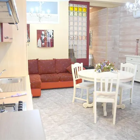 Charming 60 M² + Parking Reggio de Calabre